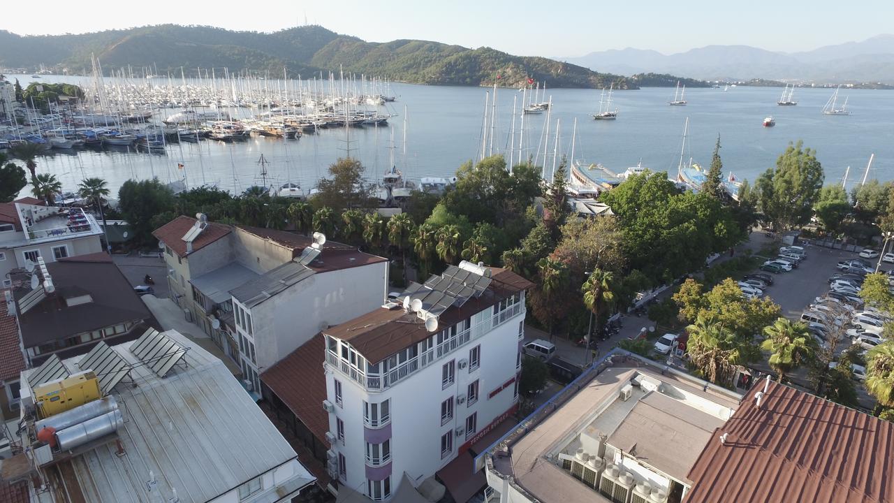 Feryil Li̇Man Hotel เฟทิเย ภายนอก รูปภาพ